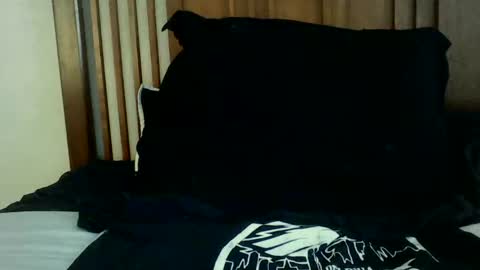 Snapshot of ace1man chatting on 11/09/25, 01:53 ace1man online show from 11/09/25, 01:53