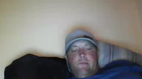 Snapshot of ace2 chatting on 08/05/26, 11:39 ace2 online show from 08/05/26, 11:39