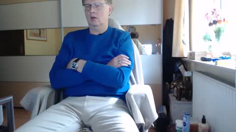 Snapshot of ach471 chatting on 09/26/25, 07:12 ach471 online show from 09/26/25, 07:12