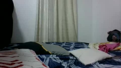 Snapshot of achamontana chatting on 10/04/25, 04:38 achamontana online show from 10/04/25, 04:38