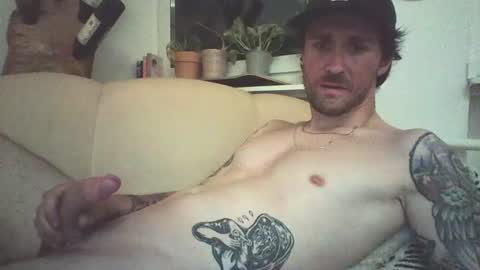Snapshot of achix2704 chatting on 06/22/26, 10:07 achix2704 online show from 06/22/26, 10:07