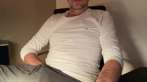 ACHTINCH online show from 12/17/25, 09:54