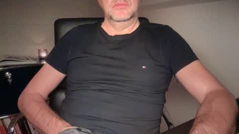 Snapshot of achtinch chatting on 03/15/26, 10:16 ACHTINCH online show from 03/15/26, 10:16