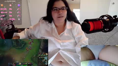 Snapshot of achubbygummy chatting on 04/24/26, 09:50 AChubbyGummy online show from 04/24/26, 09:50