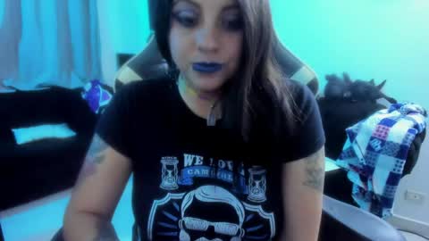 Snapshot of acid_alice666 chatting on 05/05/26, 01:46 Alice online show from 05/05/26, 01:46
