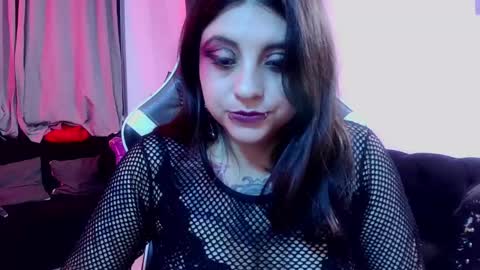 Snapshot of acid_alice666 chatting on 05/15/26, 01:45 Alice online show from 05/15/26, 01:45