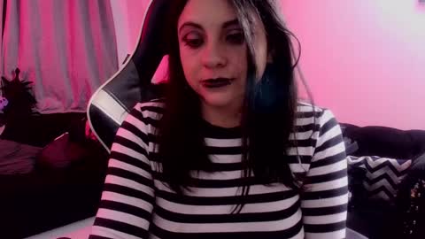 Snapshot of acid_alice666 chatting on 05/18/26, 03:57 Alice online show from 05/18/26, 03:57