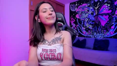 Snapshot of acid_doll_hell_ chatting on 11/26/25, 11:39 Ali Next Stream 01122024 - GMT-5 online show from 11/26/25, 11:39