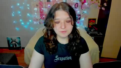 Kate online show from 07/17/26, 12:39