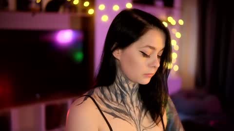 Snapshot of acid_pie chatting on 02/01/25, 03:19 acid_pie online show from 02/01/25, 03:19