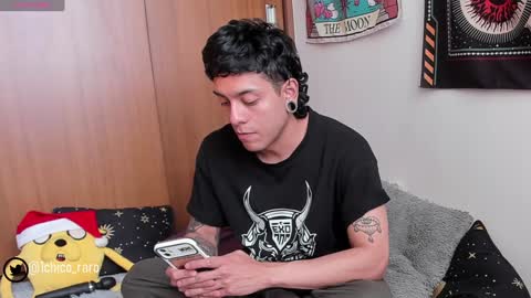 Snapshot of acid_time chatting on 12/16/24, 05:54 Jhonny online show from 12/16/24, 05:54