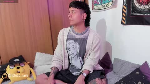 Snapshot of acid_time chatting on 02/06/25, 11:15 Jhonny online show from 02/06/25, 11:15