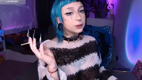 Snapshot of aciddroll chatting on 12/02/24, 08:55 Acid or Iya vacation November 19 to November 26 online show from 12/02/24, 08:55