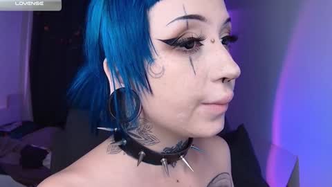 Snapshot of aciddroll chatting on 01/02/25, 02:33 Acid or Iya vacation November 19 to November 26 online show from 01/02/25, 02:33