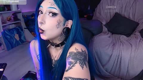 Snapshot of aciddroll chatting on 02/04/25, 01:56 Acid or Iya vacation November 19 to November 26 online show from 02/04/25, 01:56