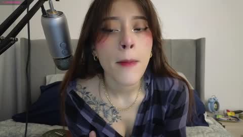 Snapshot of acidkaos chatting on 12/30/24, 05:04 Lana 3 online show from 12/30/24, 05:04