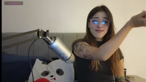 Snapshot of acidkaos chatting on 01/23/25, 12:46 Lana 3 online show from 01/23/25, 12:46