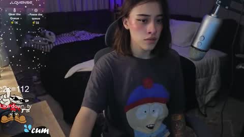 Snapshot of acidkaos chatting on 11/11/25, 01:05 Lana 3 online show from 11/11/25, 01:05