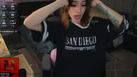 Snapshot of acidkaos chatting on 04/18/26, 10:43 Lana 3 online show from 04/18/26, 10:43