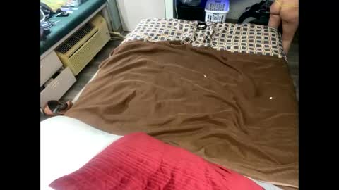 acouplesinners online show from 04/04/26, 05:54