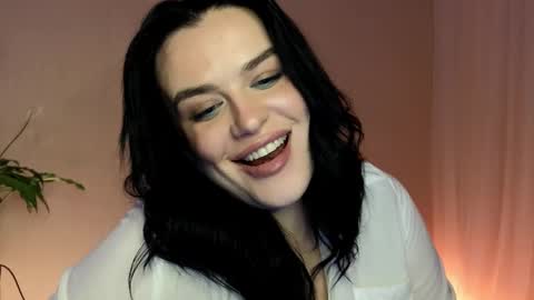 my inst   love inside 17 online show from 03/11/25, 10:42