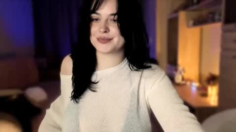 my inst   love inside 17 online show from 12/21/25, 08:49