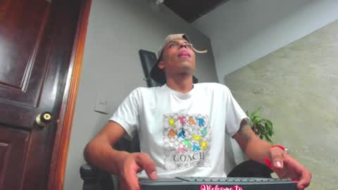 Snapshot of ada_brooke chatting on 01/30/25, 09:57 ada_brooke online show from 01/30/25, 09:57