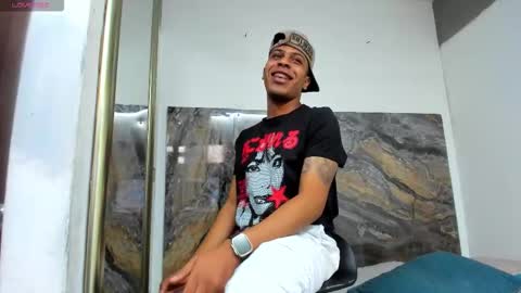 Snapshot of ada_brooke chatting on 09/19/25, 11:33 ada_brooke online show from 09/19/25, 11:33