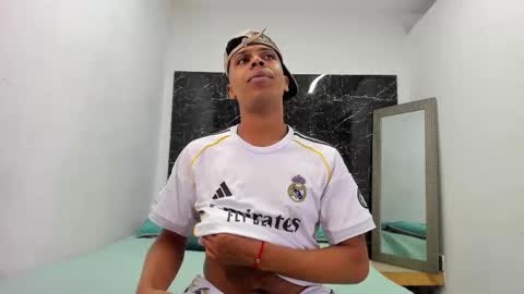 Snapshot of ada_brooke chatting on 11/15/25, 07:21 ada_brooke online show from 11/15/25, 07:21