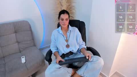    online show from 09/24/25, 01:25