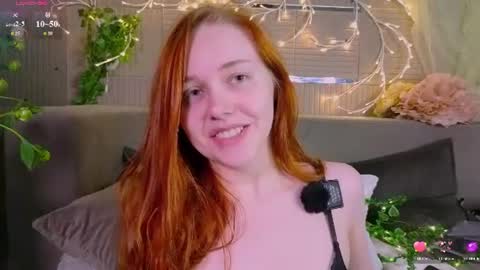 Snapshot of ada_mur chatting on 06/18/26, 12:33 Ada online show from 06/18/26, 12:33