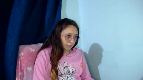 Snapshot of ada_naugthy1 chatting on 10/15/25, 04:29 Ada naugthy28 online show from 10/15/25, 04:29