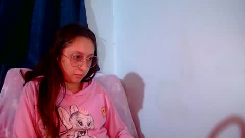 Snapshot of ada_naugthy1 chatting on 10/23/25, 01:27 Ada naugthy28 online show from 10/23/25, 01:27