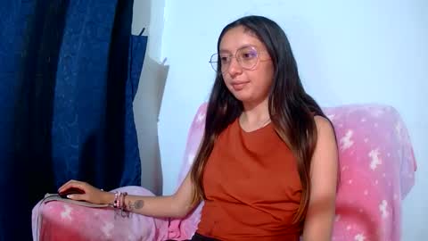 Snapshot of ada_naugthy1 chatting on 11/20/25, 06:29 Ada naugthy28 online show from 11/20/25, 06:29