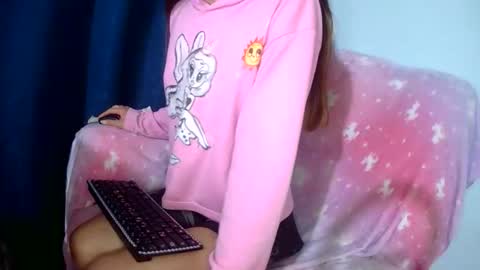 Snapshot of ada_naugthy1 chatting on 11/27/25, 01:29 Ada naugthy28 online show from 11/27/25, 01:29