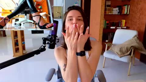 Ada   online show from 03/01/25, 09:07