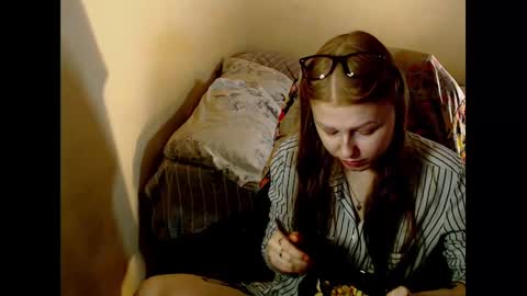 adagretta online show from 12/08/24, 12:41