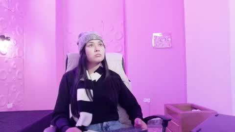 Snapshot of adaira31 chatting on 11/07/25, 03:28 Adaira online show from 11/07/25, 03:28