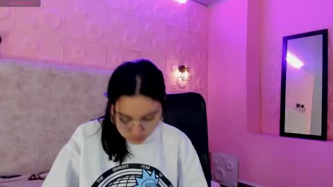 Adaira online show from 05/01/26, 11:37