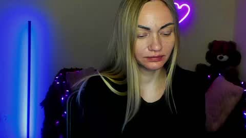Snapshot of adalina_teacher chatting on 04/19/26, 06:10 Adalina online show from 04/19/26, 06:10