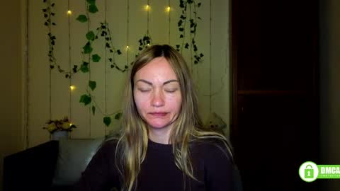 Snapshot of adalina_teacher chatting on 04/30/26, 06:42 Adalina online show from 04/30/26, 06:42
