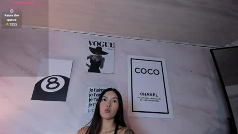 Snapshot of adalyn_cute chatting on 06/04/26, 11:38 Adalyn Cute online show from 06/04/26, 11:38