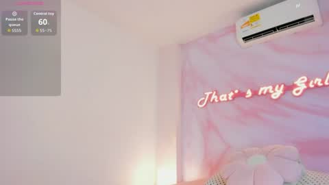 Snapshot of adalyn_cute chatting on 08/08/26, 11:56 Adalyn Cute online show from 08/08/26, 11:56