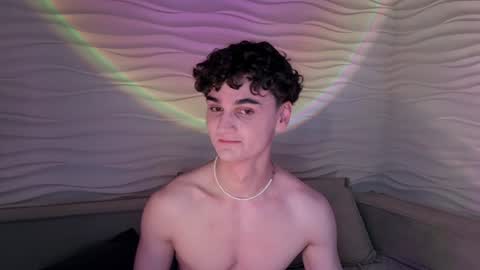 Snapshot of adam_21cm chatting on 02/04/25, 07:44 Adam online show from 02/04/25, 07:44