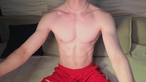 Snapshot of adam_21cm chatting on 09/28/25, 04:12 Adam online show from 09/28/25, 04:12