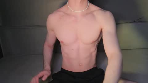 Snapshot of adam_21cm chatting on 11/09/25, 04:27 Adam online show from 11/09/25, 04:27