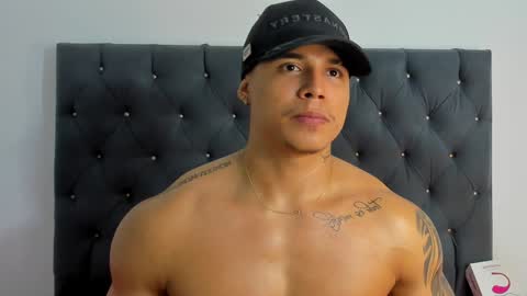 adam boss online show from 01/30/25, 07:39