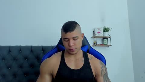 adam boss online show from 10/26/25, 07:03