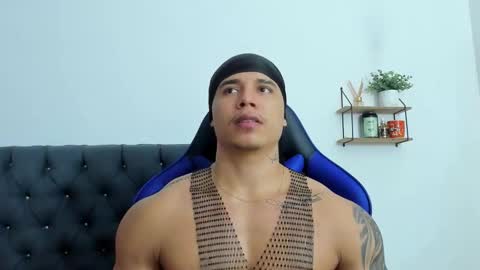 adam boss online show from 01/14/26, 08:42