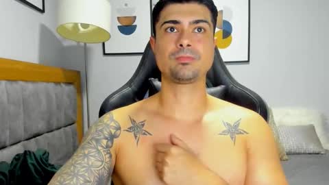 Snapshot of adam_clarke chatting on 01/11/26, 03:22 adam clarke online show from 01/11/26, 03:22